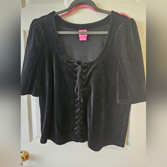 SOLD SOLD SOLD TORRID X Betsey Johnson top - Picture 3 of 6